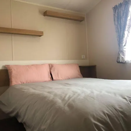 Poplar Deluxe Holiday Home Ingoldmells Exterior photo